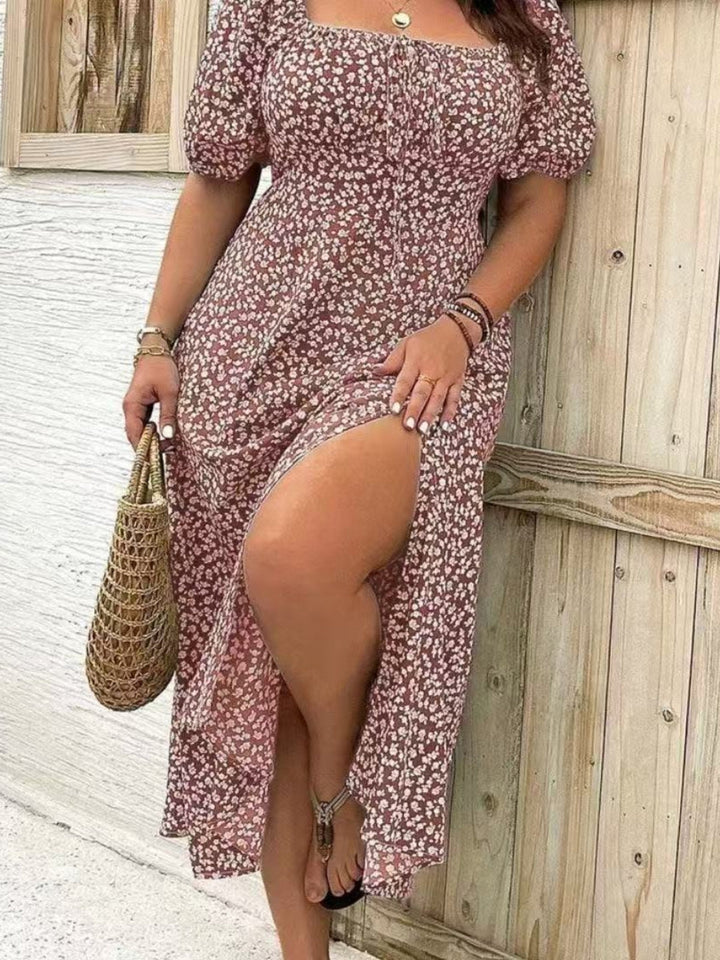 BlossomBreeze™ Plus Size Floral Slit Dress
