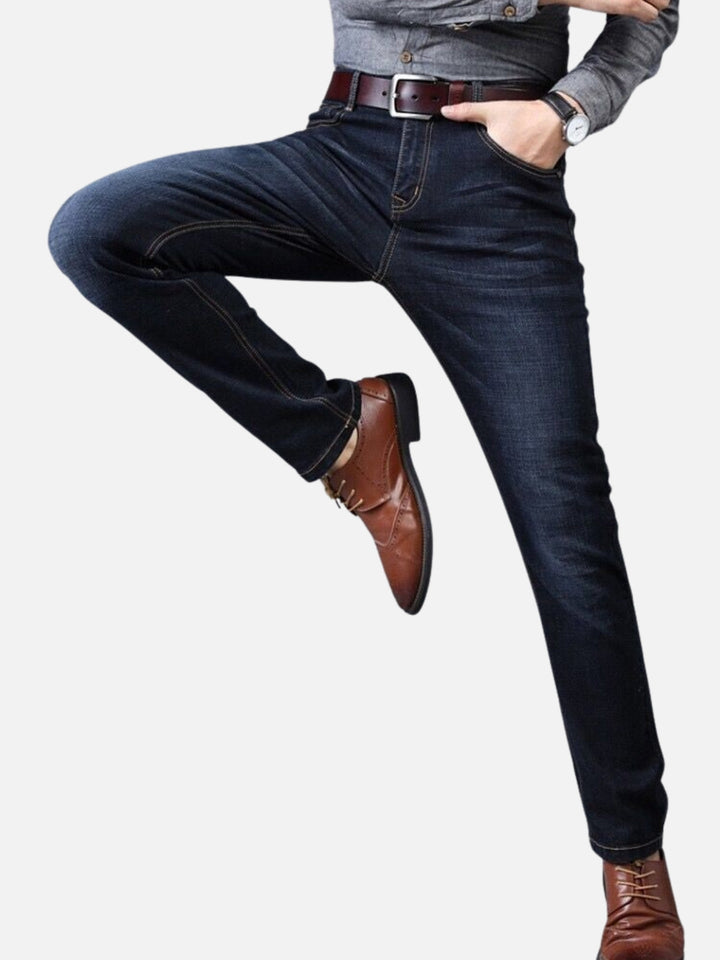 Comfort Stretch Straight-Leg Jeans