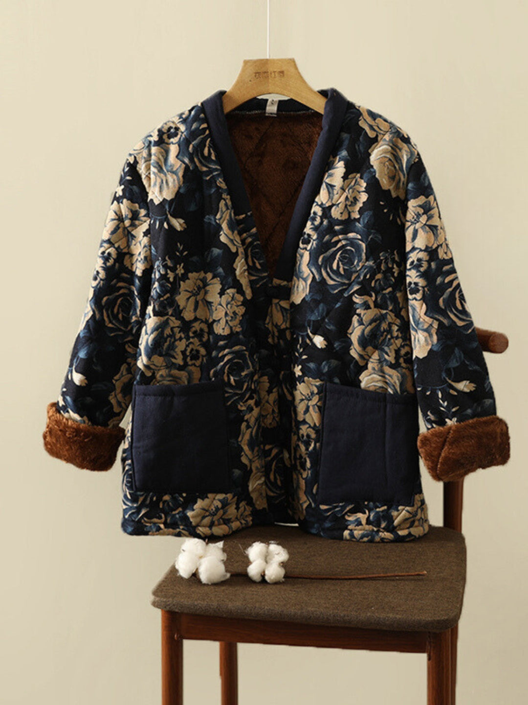 WLS Large Flowered Thickened Cotton Buckle Cardigan
